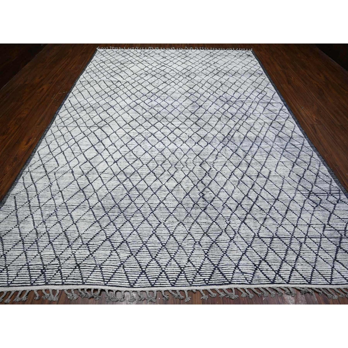 9'1"X12'4" Ivory Hand Knotted Moroccan Weave Criss Cross Design Rug