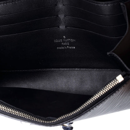 Louis Vuitton Twist Chain Wallet Limited Edition Monogram Canvas