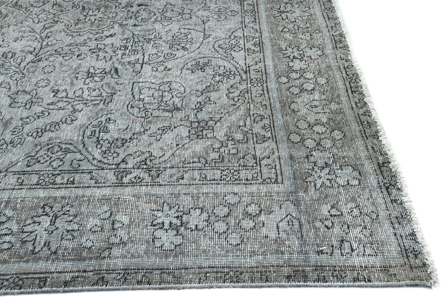 6'7X9 ft Antique Overdyed Distressed Vintage