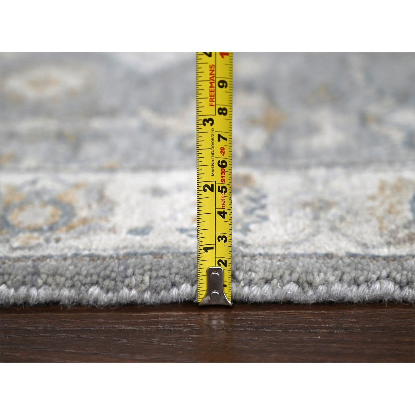 2'7"X6' Flannel Gray Karajeh Geometric Design Hand Knotted Shiny Wool Rug