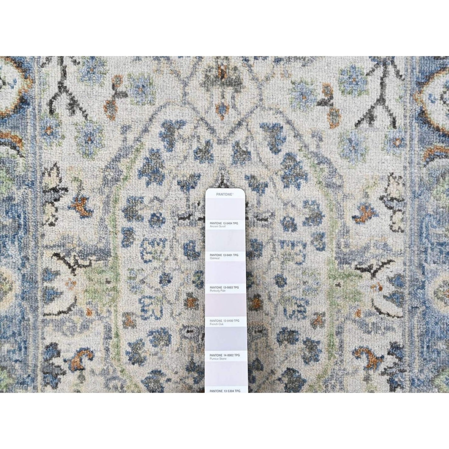 2'x3' Gray Oushak with Floral Motifs Hand Knotted Wool Mat Oriental Rug