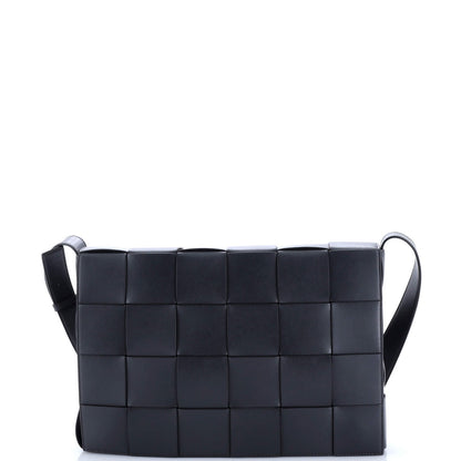 Bottega Veneta Cassette Messenger Bag Maxi Intrecciato Leather Medium