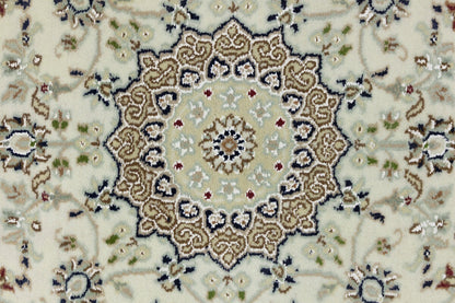 Handmade Indo-Nain Floral Medallion Runner Rug