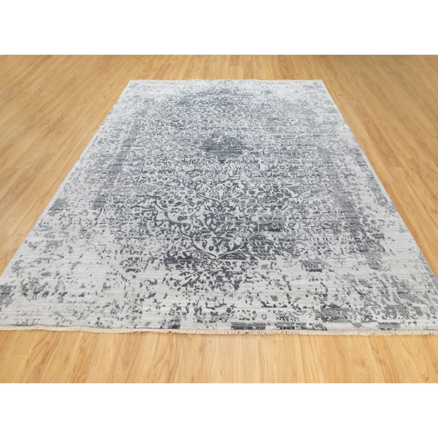 8'X10'1" Hand Knotted Grey Broken Farsian Design Wool And Pure Silk Rug