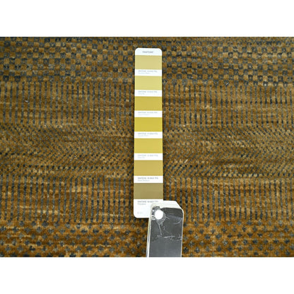 2'8"X8' Brown Modern Grass Design Wool And Silk Hand Knotted Runner Rug