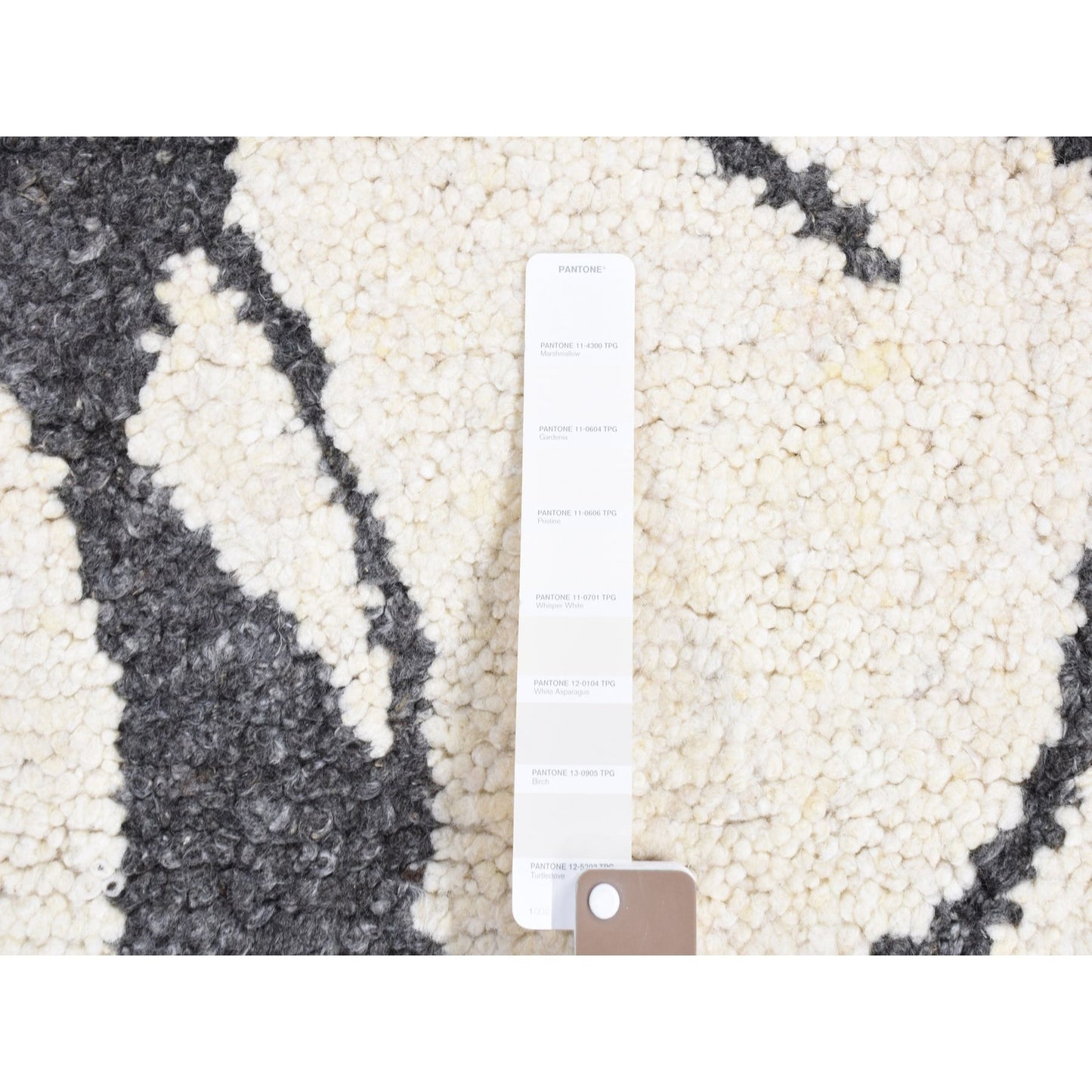 3'X3' Black Tone On Tone Modern Design Wool Hand Knotted Rug