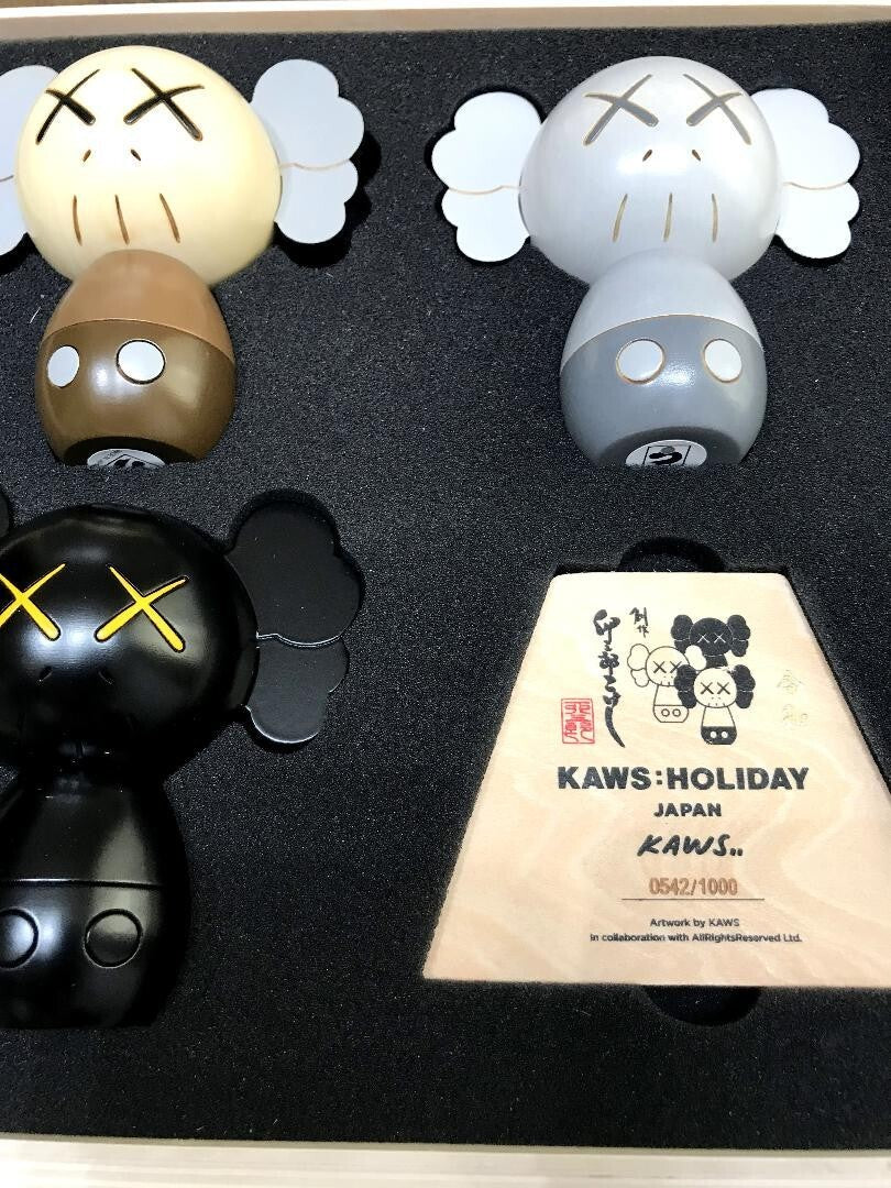 Kaws :Holiday Japan Ed1000 Japanese Traditional Crafts Kokeshi Doll Figurine Nfc