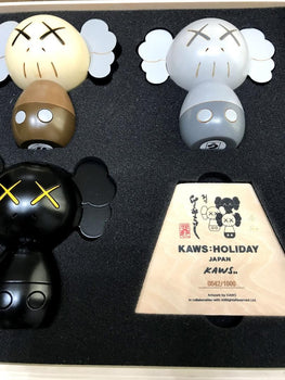 Kaws :Holiday Japan Ed1000 Japanese Traditional Crafts Kokeshi Doll Figurine Nfc
