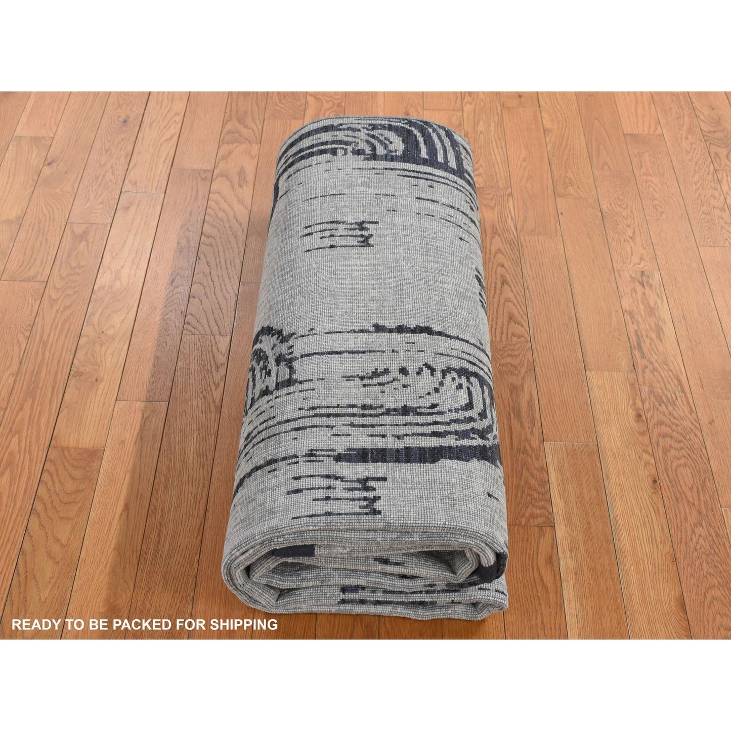 6'X9' Cloud Gray The Cane Pure Silk With Textured Wool Hand Knotted Rug