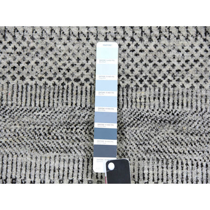 8'X8' Silver Gray Grass Design Undyed 100% Wool Hand Knotted Square Rug