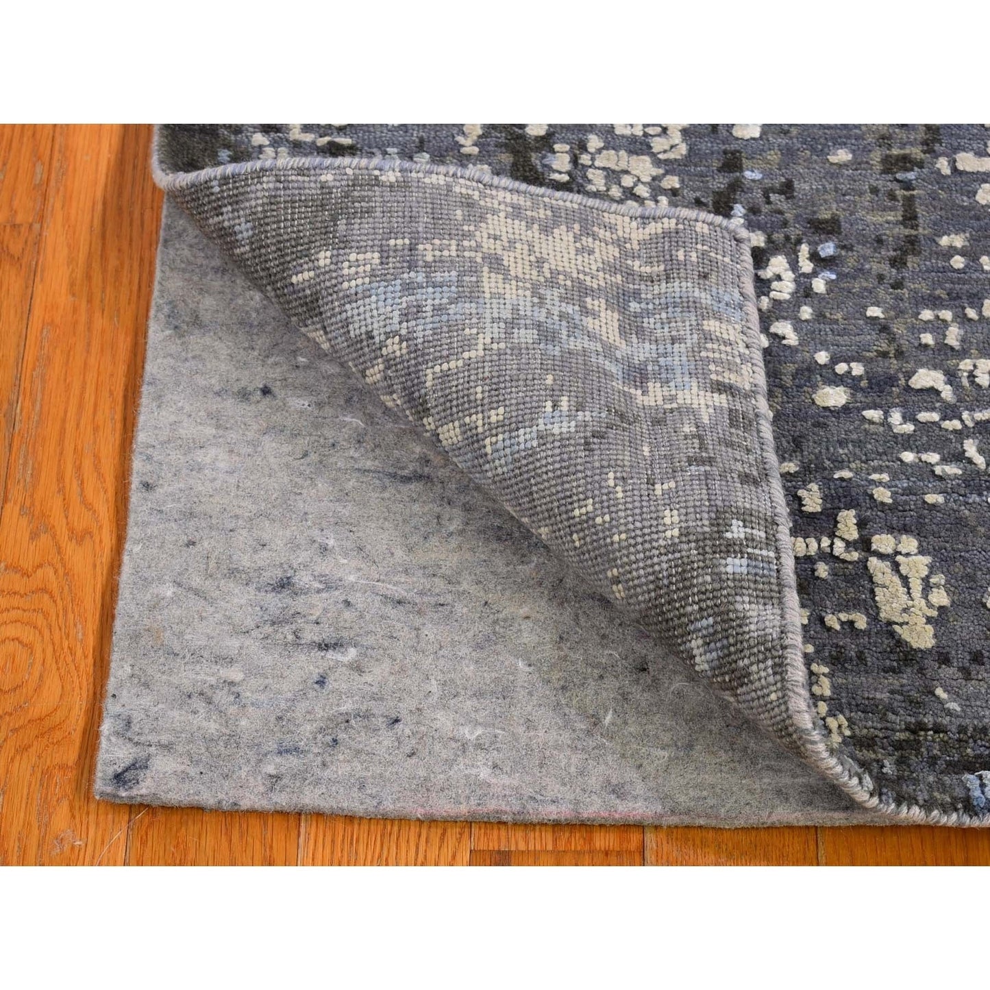 2'6"X10'2" Wool And Silk Abstract Design Gray Hand Knotted Runner Rug
