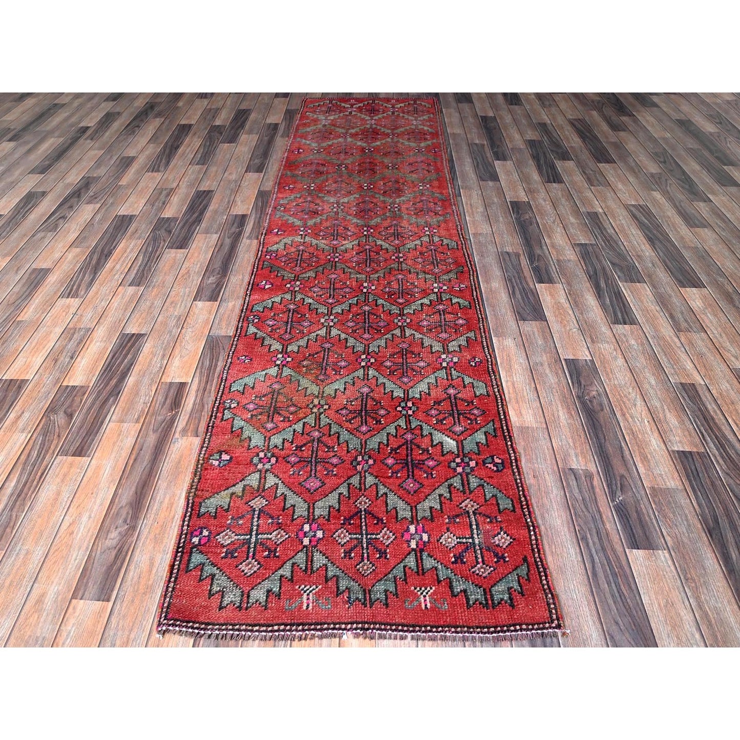 2'8"X9'10" Red Vintage Northwest Zoroastrian Hand Knotted Wool Runner Rug