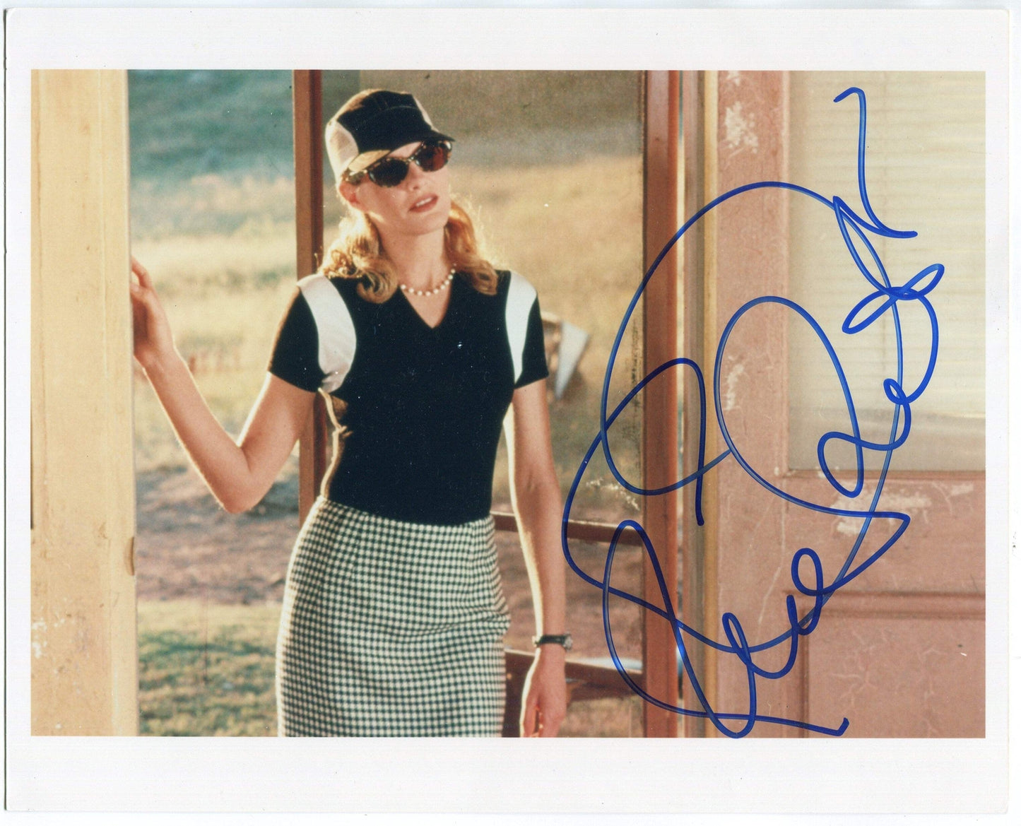 Rene Russo Autographed 8X10 Photo