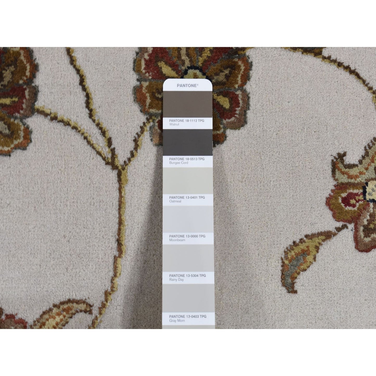 6'X9'2" Timberwolf Gray Rajasthan Design Wool And Silk Hand Knotted Rug