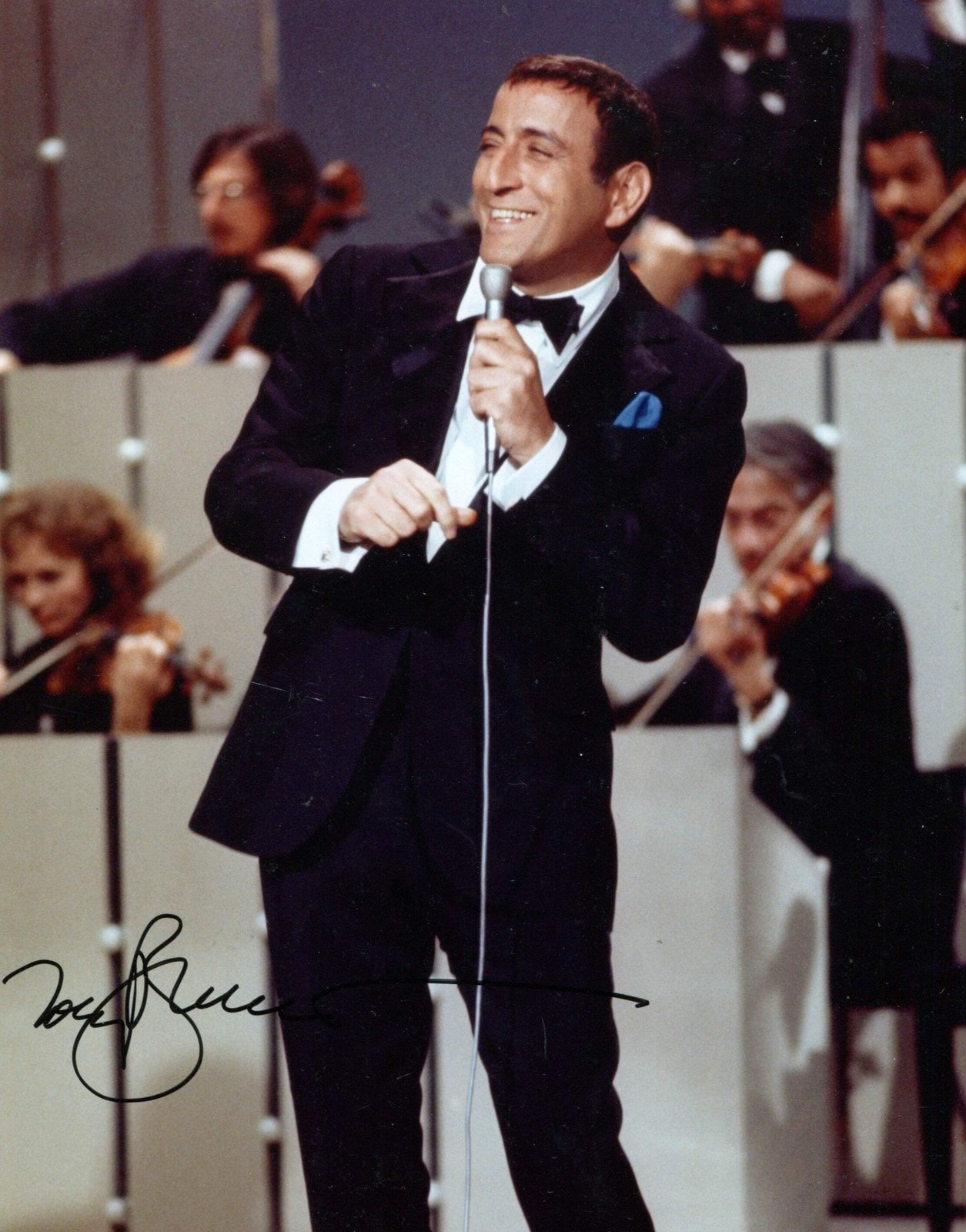 Tony Bennett Autographed Signed Celebrity 8X10 Photo