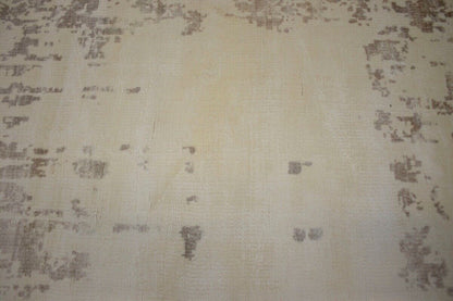 Distressed Cream Floral Design 4X6 Hand-Loomed