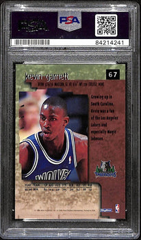 Kevin Garnett Hof Signed/Auto 1996-97 Skybox Card