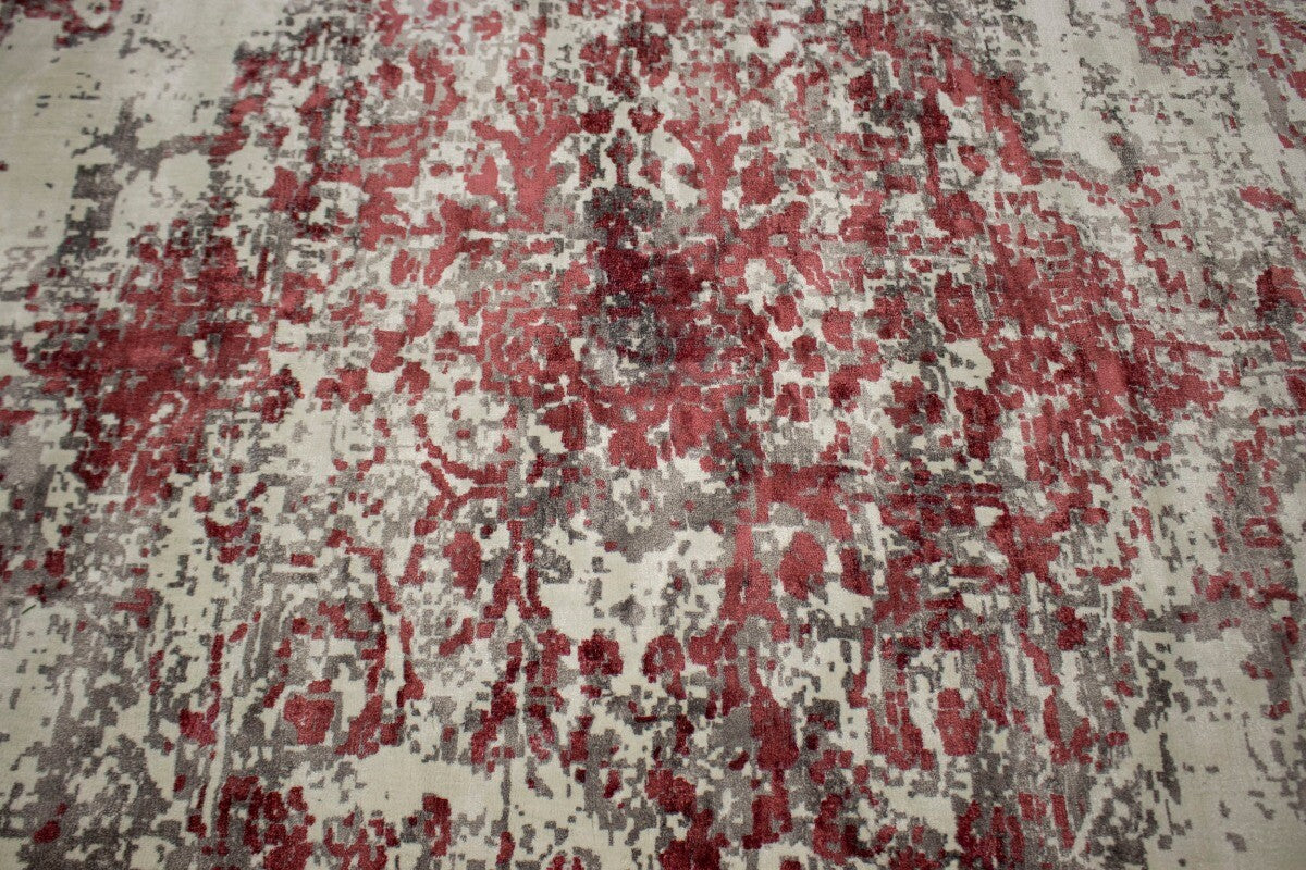 Hand-Loomed Modern Round Rug Distressed Floral
