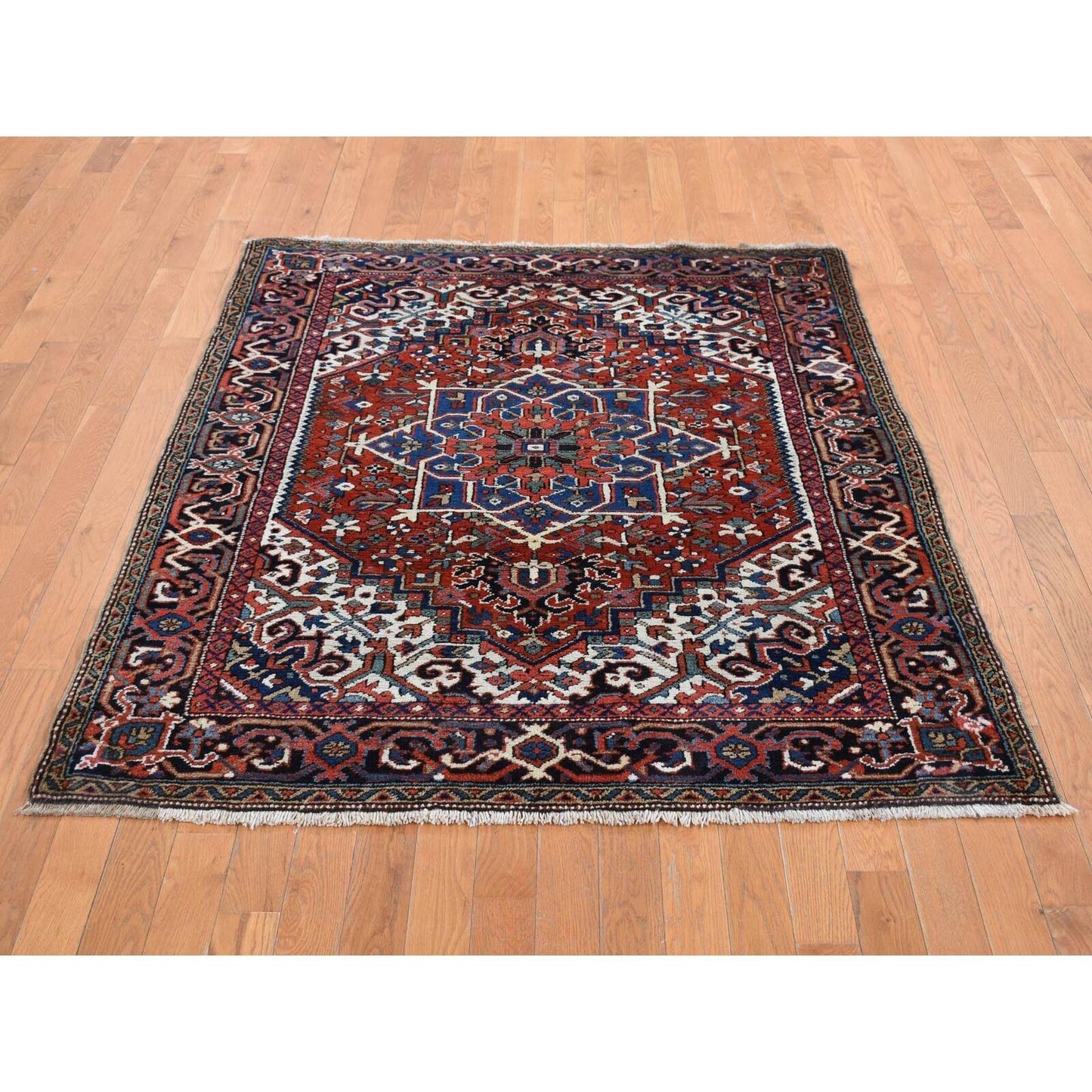 4'9"X5'10" Chili Red Antique Zoroastrian Heris Hand Knotted Pure Wool Rug