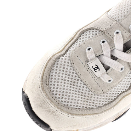 Chanel Women'S Cc All Over Print Low-Top Sneakers Suede