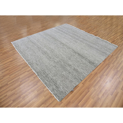 8'X8' Silver Gray Grass Design Undyed 100% Wool Hand Knotted Square Rug
