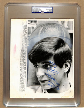 Pistol Pete Maravich Signed 8x10 LSU Original Wire/Press Photo PSA/DNA 194194