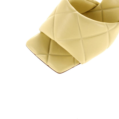 Bottega Veneta Women'S The Padded Heeled Sandals Quilted Leather