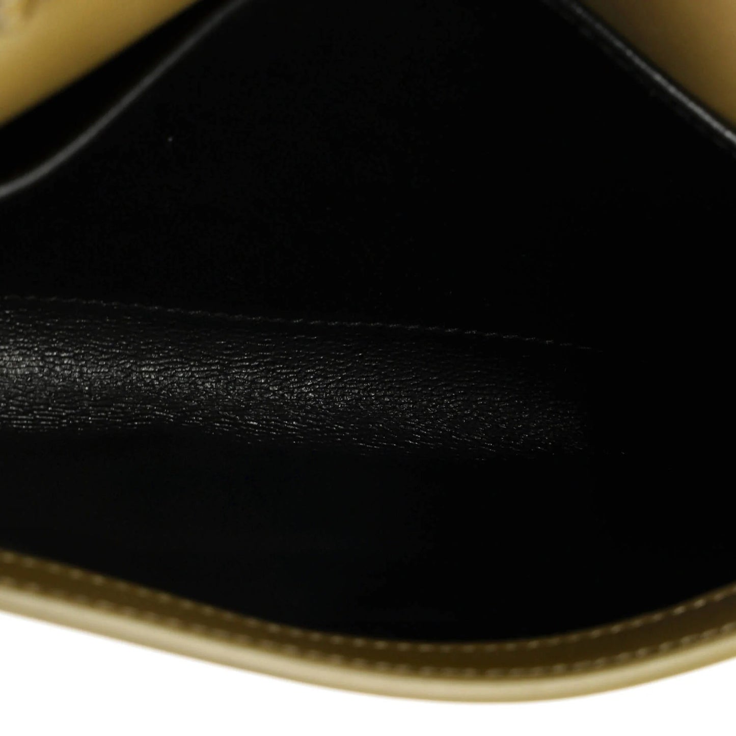 Saint Laurent Classic Monogram Wallet On Chain Patent Small