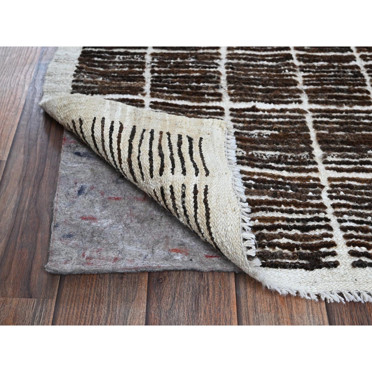 2'1"X2'8" Brown Moroccan Weave With Grid Design Wool Hand Knotted Mat Rug