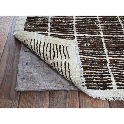 2'1"X2'8" Brown Moroccan Weave With Grid Design Wool Hand Knotted Mat Rug