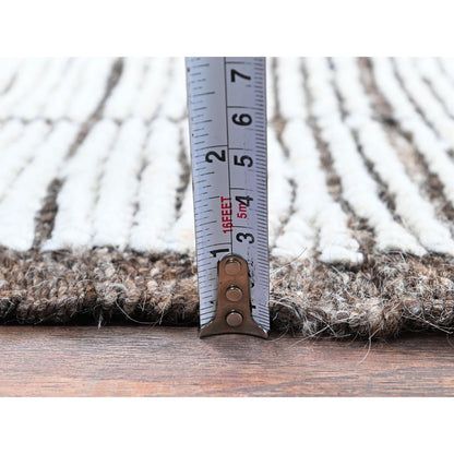 2'1"X2'8" White Moroccan Weave With Box Design Wool Hand Knotted Mat Rug