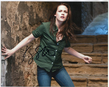 Kristen Stewart Autographed 8X10 Photo