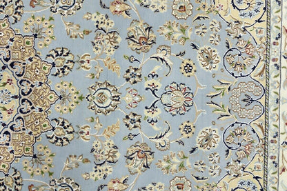 Handmade Indo-Nain Oriental Area Rug Floral