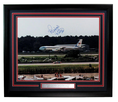 Richard Petty Nascar Signed/Autographed 16X20 Photo Framed Jsa 200013