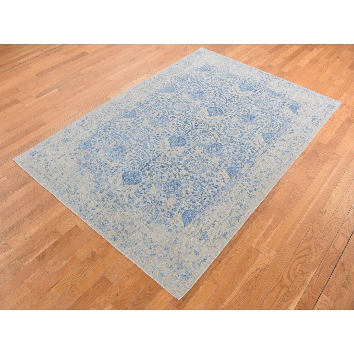 5'10"X8'9" Blue Hand Loomed Broken Pomegranate Design Tone On Tone Rug