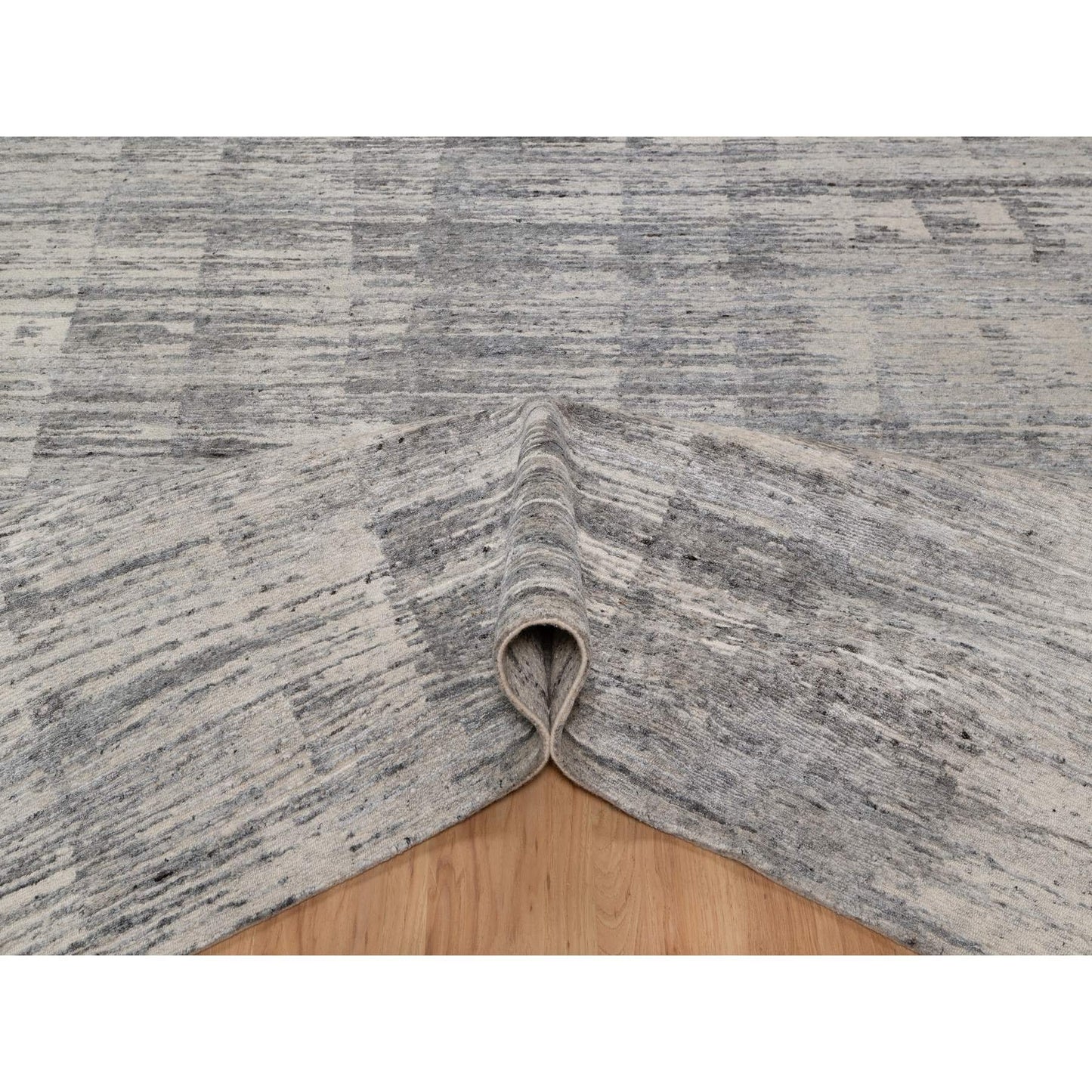 8'X10'2" Gray-Ivory Modern Design Hand Knotted Undyed Natural Wool Rug