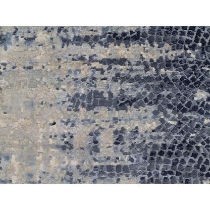 2'7"X8' Pewter Gray Modern Abstract Wool And Silk Hand Knotted Runner Rug