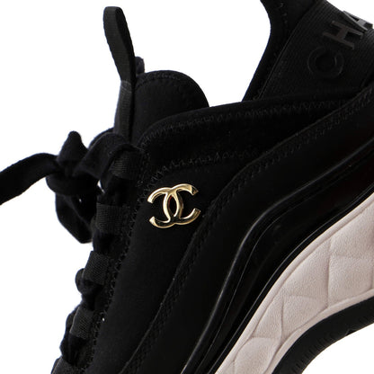 Chanel Women'S Cc Cap Toe Logo Sneakers Mixed Fibers