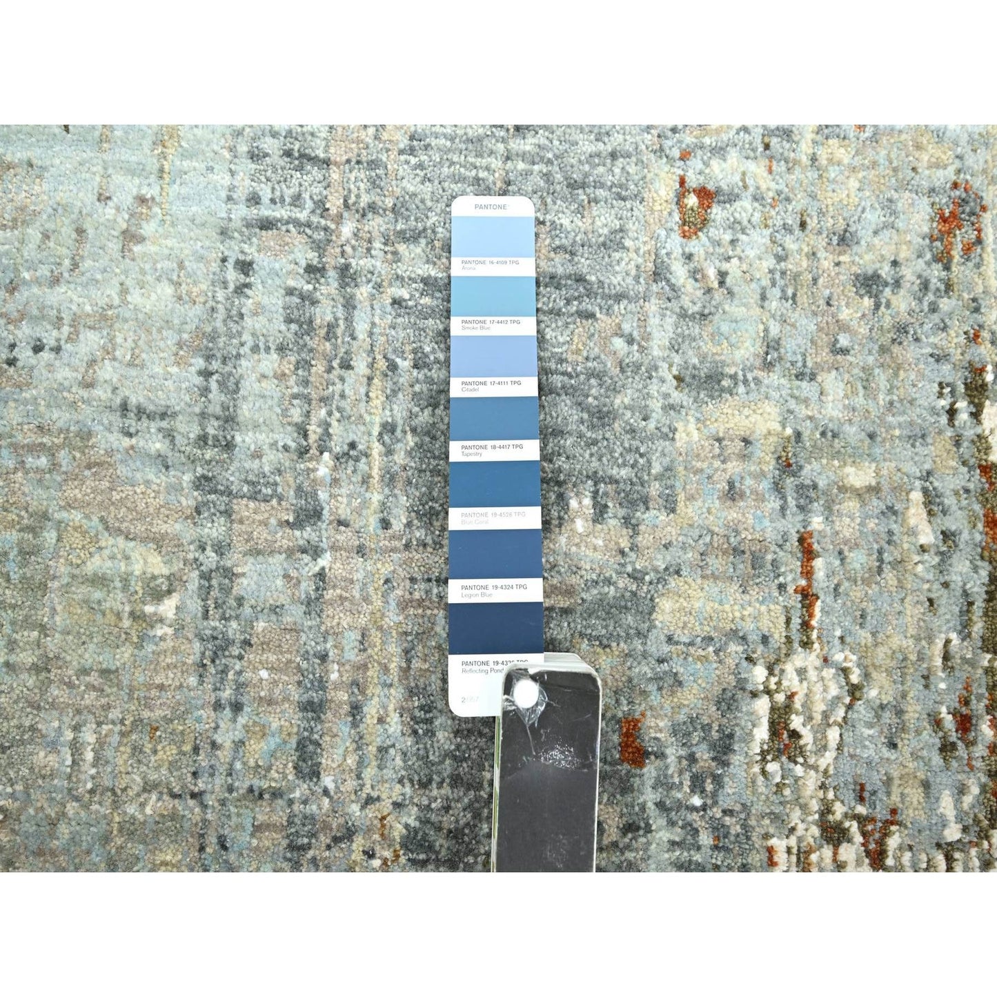 2'7"X13' Gray With Beige All Wool Abstract Design Hand Knotted Runner Rug