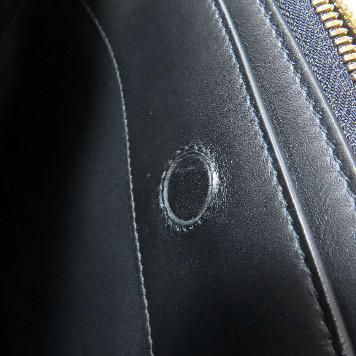Salvatore Ferragamo   Shoulder Bag