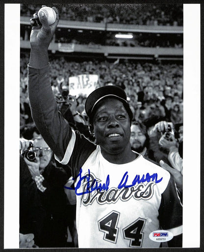 Hank Aaron Hof Signed/Auto 8X10 B/W Photo #715