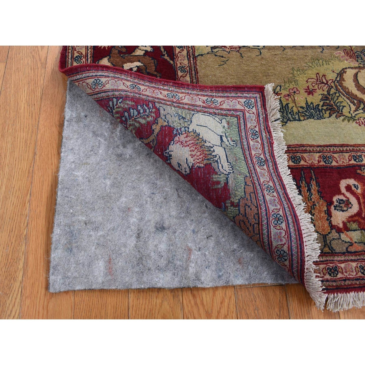 4'7"X6'7" White Antique Kishoon Design Hand Knotted Pure Wool Rug