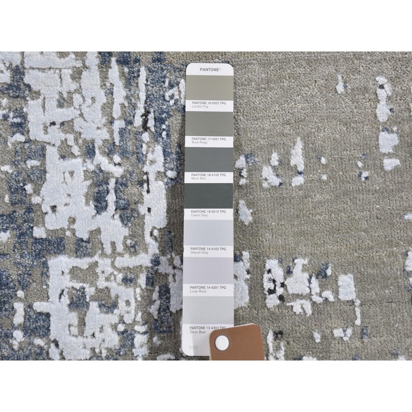 Rug 2'6"x12' Wool Runner Abstract Design Denser Weave Handmade