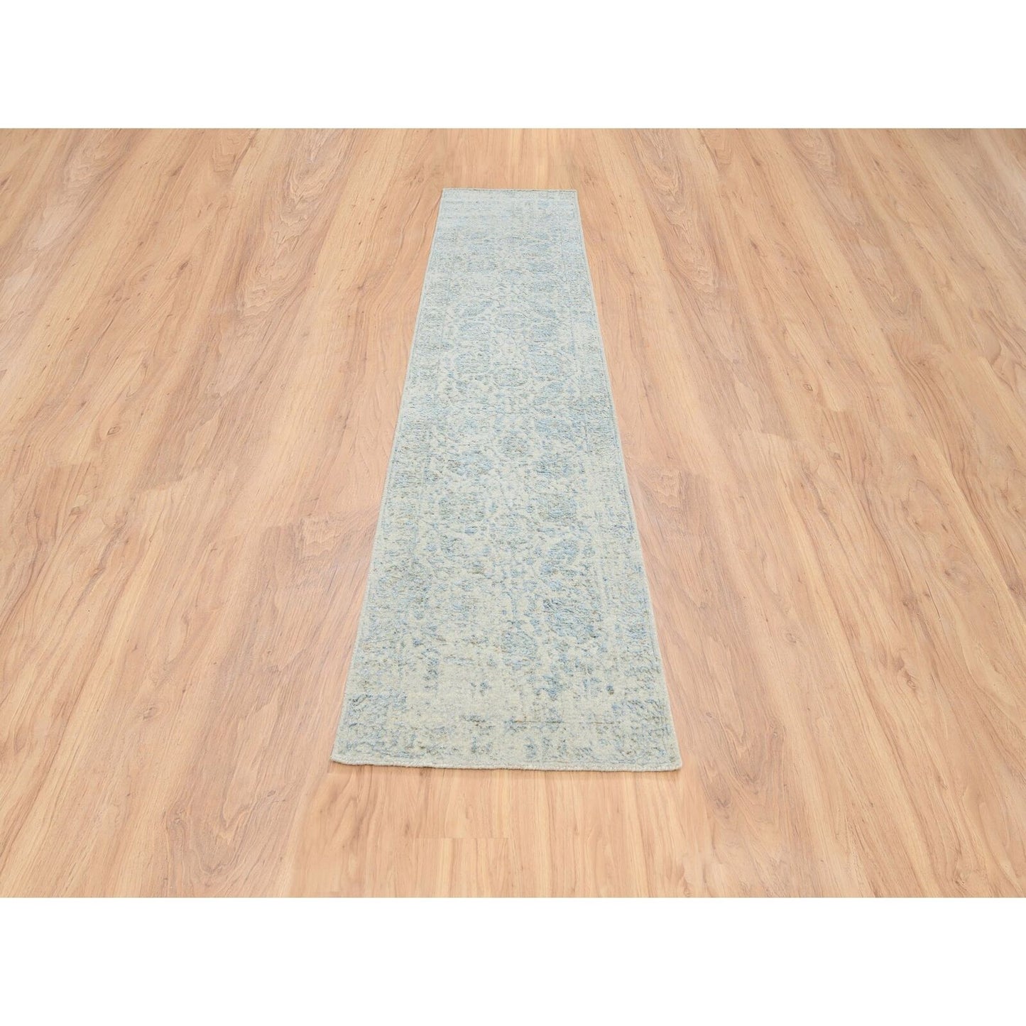 2'6"X12' Gray Wool And Silk Jacquard Hand Loomed Tebraz Runner Rug