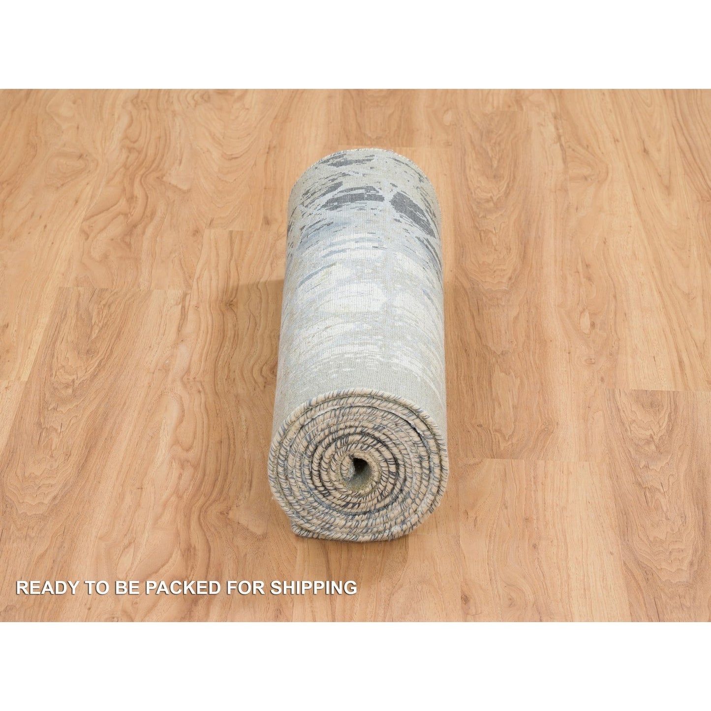 2'7"X12' Gray The Honeycomb Design Hand Knotted Wool And Silk Runner Rug