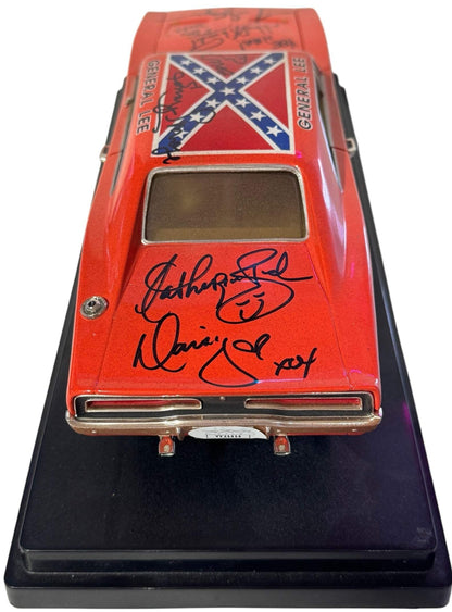 Signed ERTL Diecast Car Scale 18 Version HAZZARD Mud DUKES