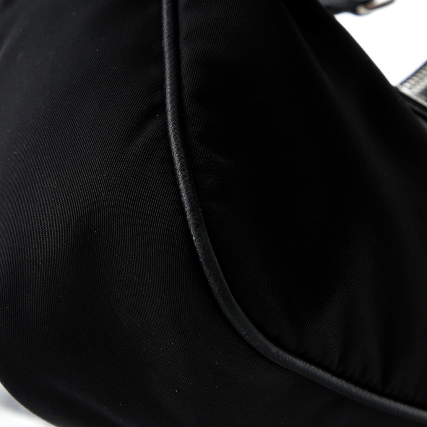 Prada Re-Edition 2005 Shoulder Bag Tessuto Small