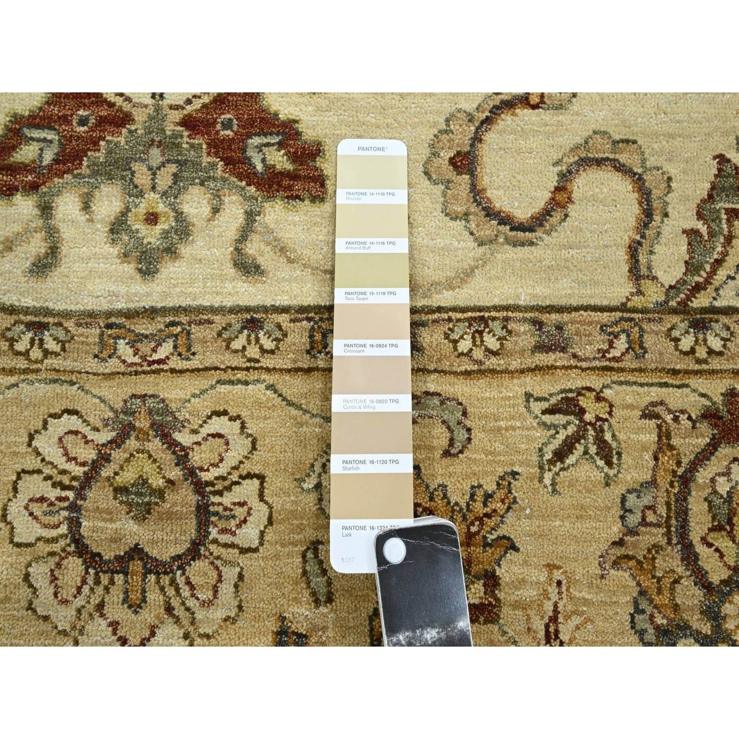 5'8"X7'10" Ivory Agra Ziegler Design Leaf Pattern Hand Knotted Wool Rug