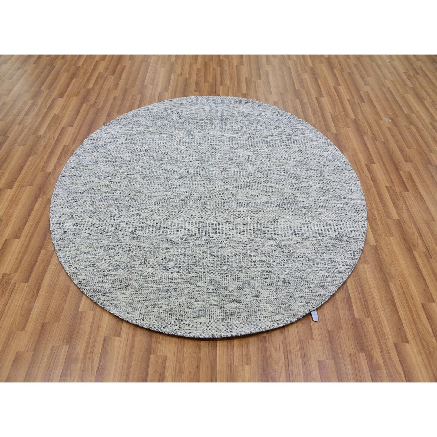 6'X6' Silver Chalice Gray Undyed Wool Grass Design Hand Knotted Round Rug