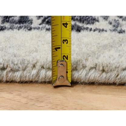 10'1"X10'1" Fine Jacquard Wool And Silk Hand Loomed Light Gray Square Rug